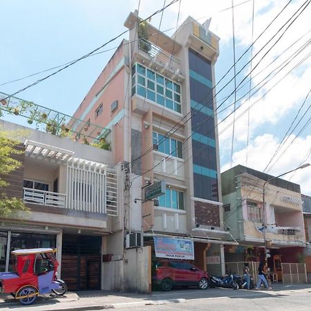 Reddoorz @ Paterno Street Tacloban Otel Dış mekan fotoğraf