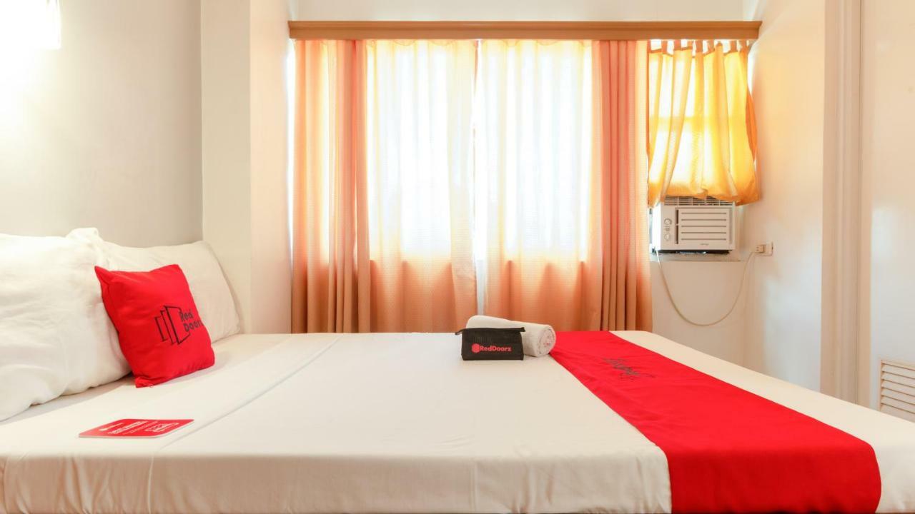 Reddoorz @ Paterno Street Tacloban Otel Dış mekan fotoğraf