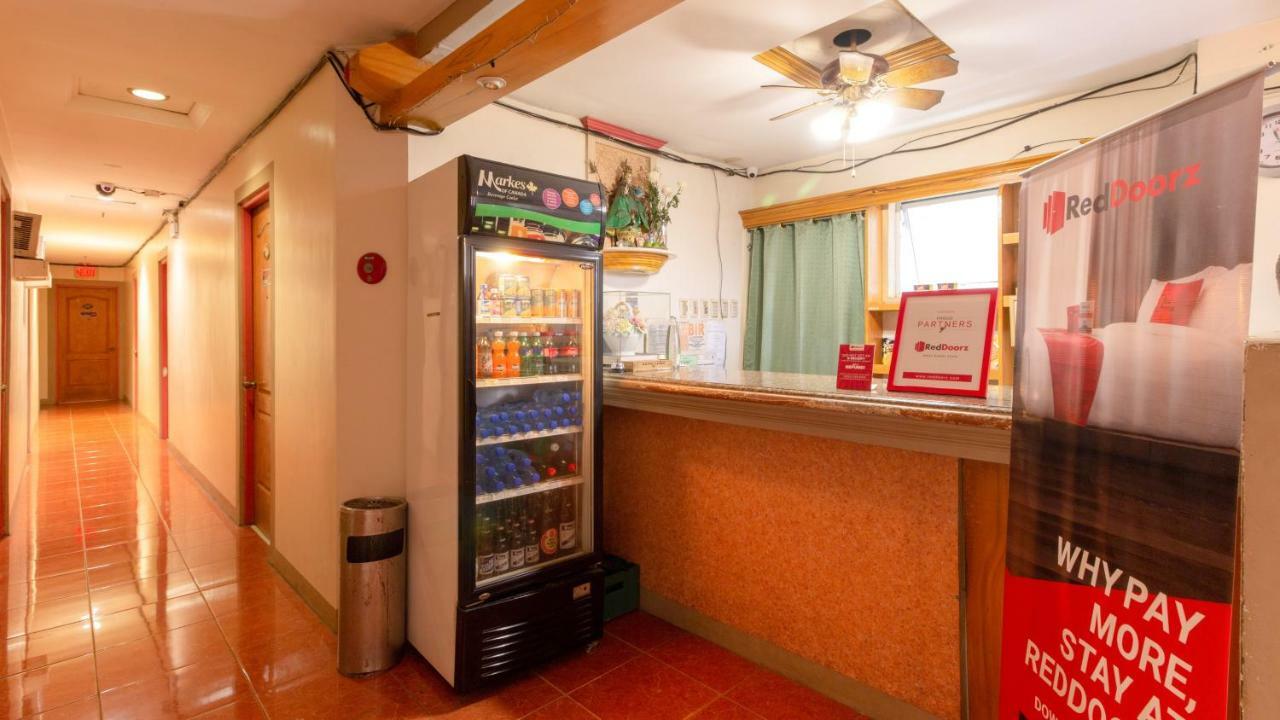 Reddoorz @ Paterno Street Tacloban Otel Dış mekan fotoğraf