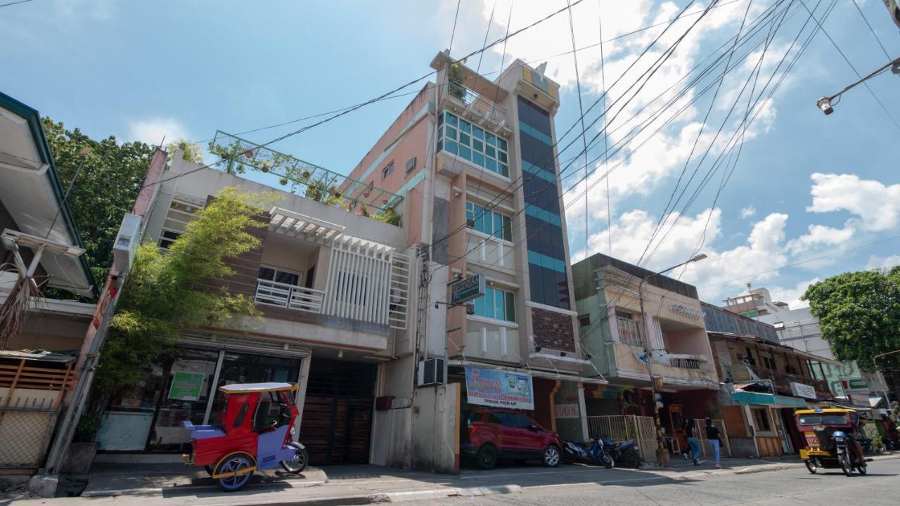 Reddoorz @ Paterno Street Tacloban Otel Dış mekan fotoğraf