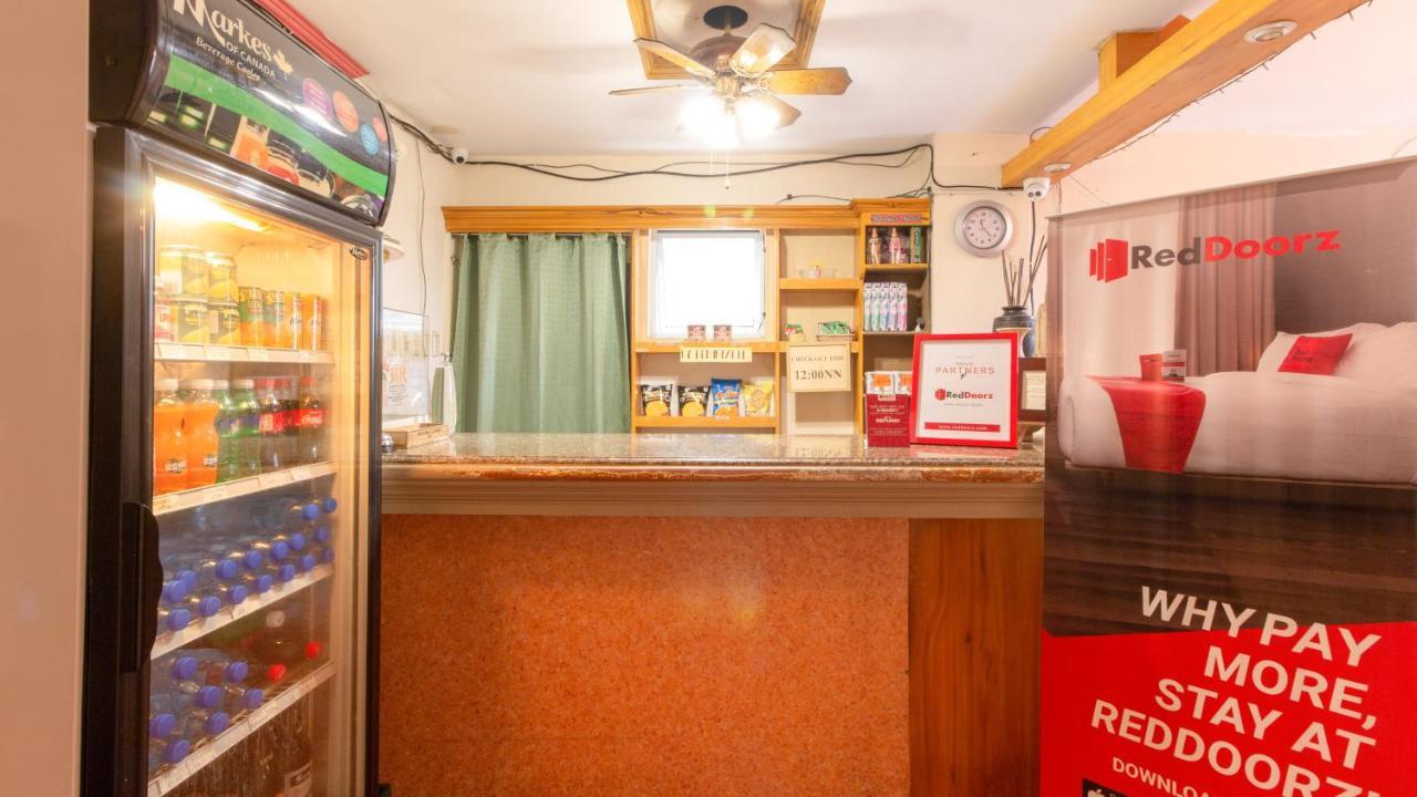Reddoorz @ Paterno Street Tacloban Otel Dış mekan fotoğraf